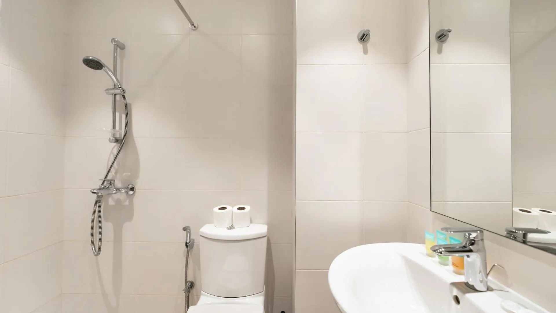 Glamorous Full Fountain View High Floor 4 Bedroom Apt Dubai United Arab Emirates